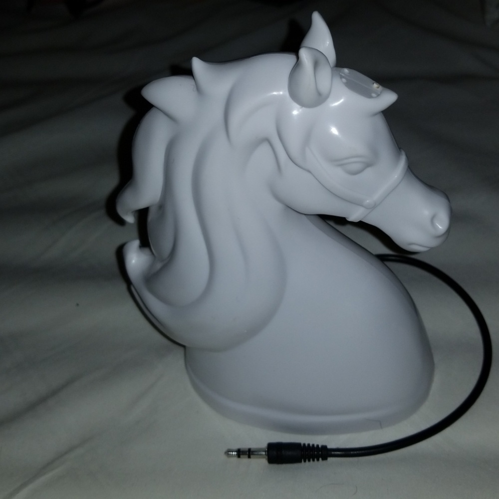 Unicorn/Horse Speaker